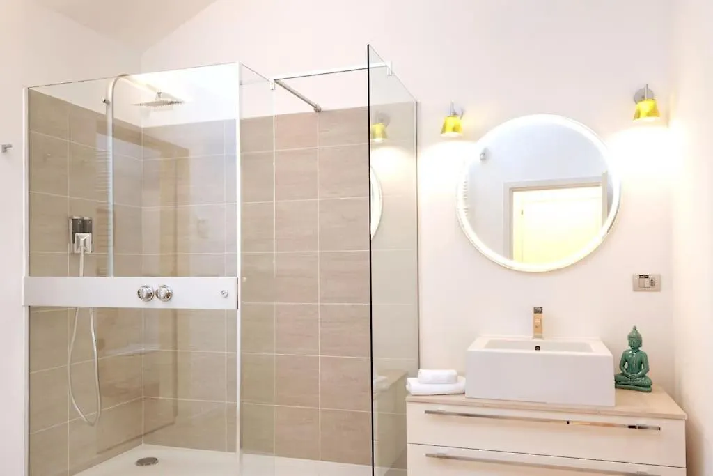 Piscina Interna Privata E Spa A Milano Apartment Milan