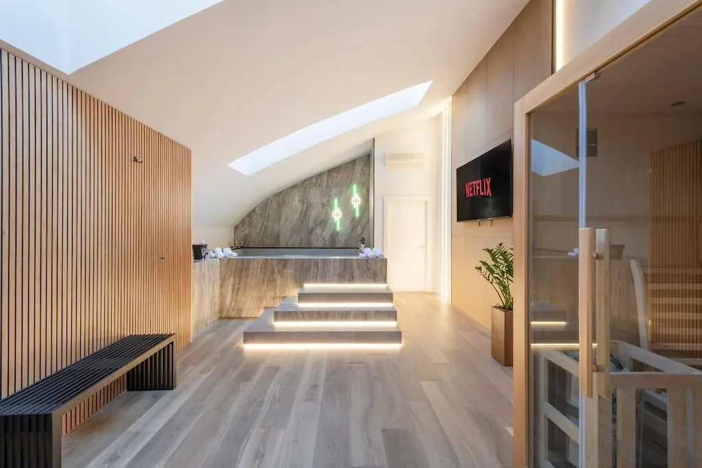 Piscina Interna Privata E Spa A Milano Apartment Milan